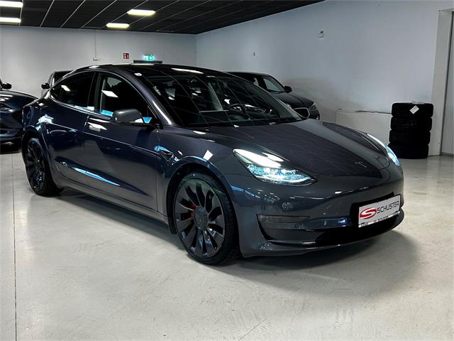 Tesla Model 3 Performance AWD  -  29990