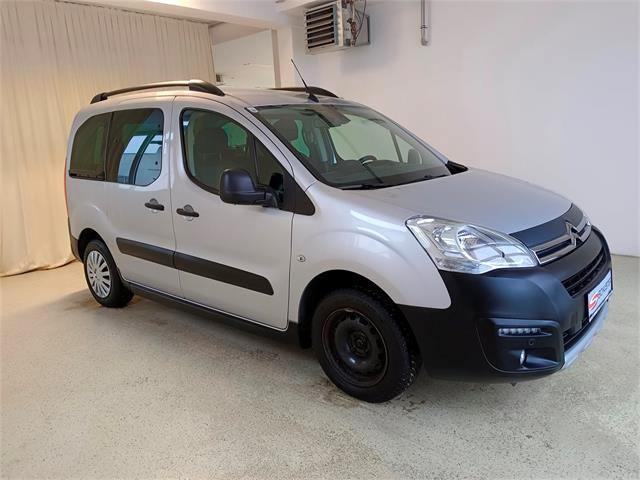 Citroen Berlingo Multispace BlueHDi 120 XTR  - � 8990