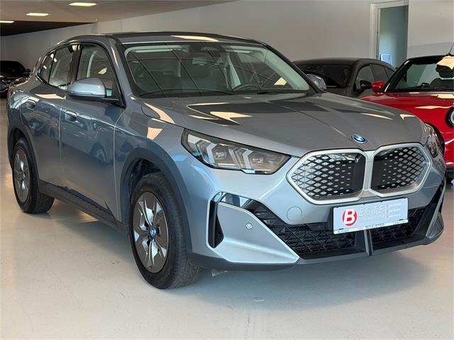 BMW iX2 eDrive20 66,5 kWh  - � 37990