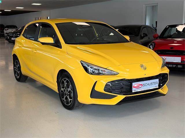 MG 3 1 MG.5 Luxury Hybrid+  - � 13990