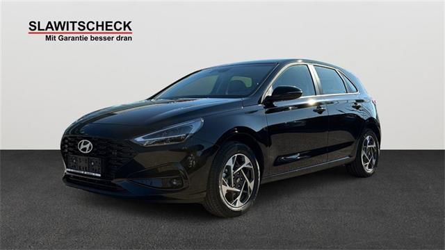 Hyundai i30 -  23640