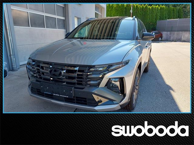 Hyundai Tucson - � 42980