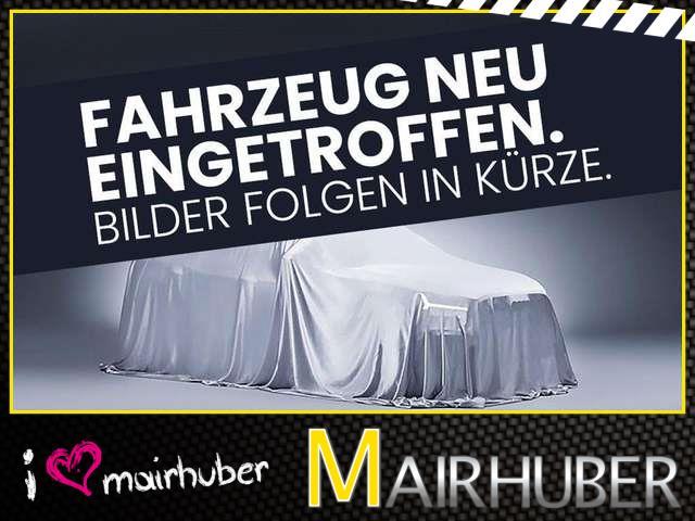 Skoda Octavia Combi Style TDI  - � 14590