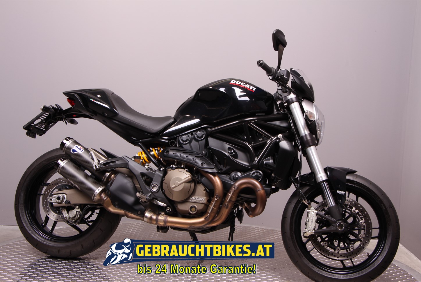 Ducati   Monster 821 ABS -  8290