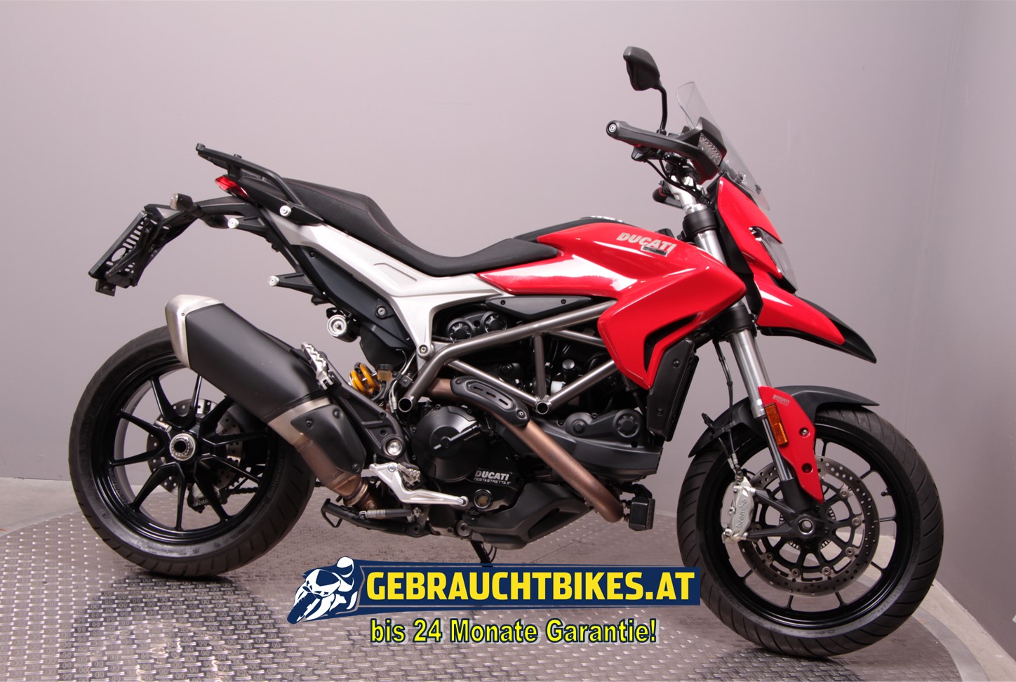 Ducati   Hyperstrada 939 ABS -  9590