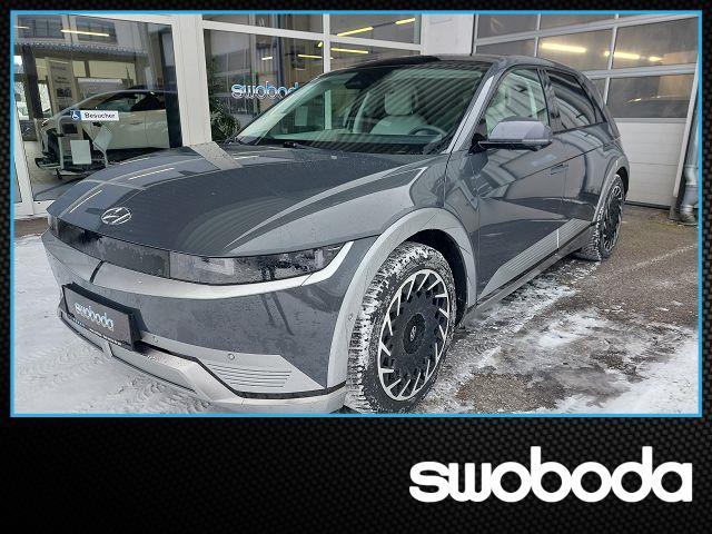 Hyundai Ioniq - � 38100