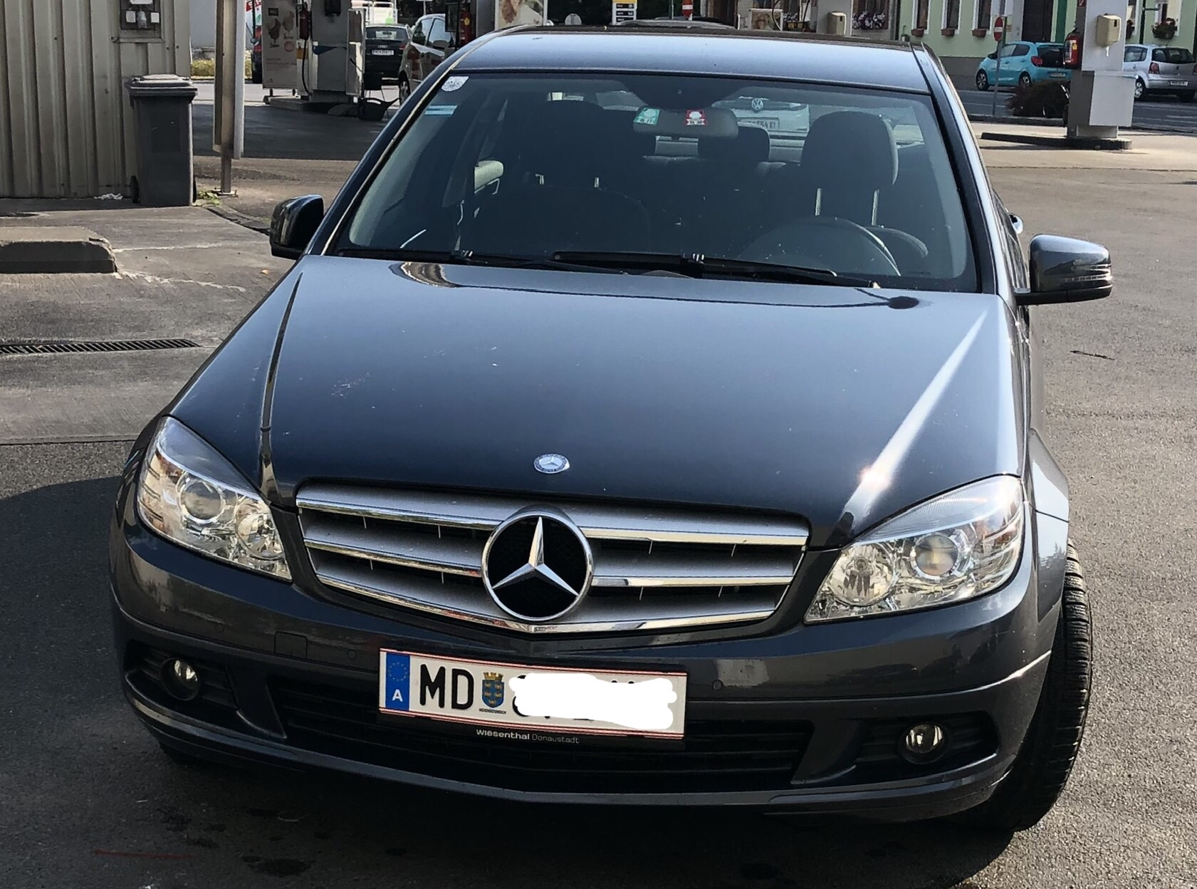 Mercedes  C - € 11900