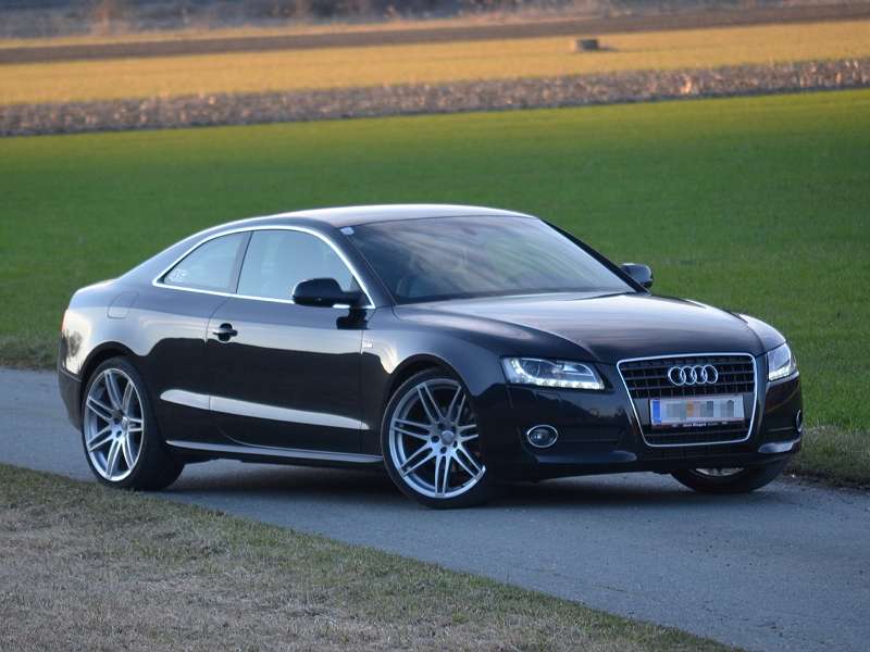 Audi A5 - € 11000