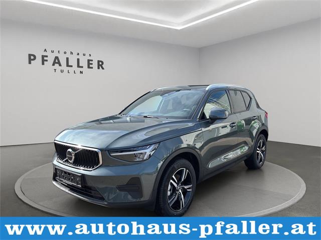 Volvo XC40 - � 37990