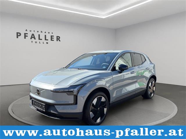 Volvo EX30 - � 35790
