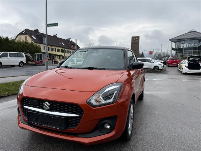 Suzuki Swift - � 13490
