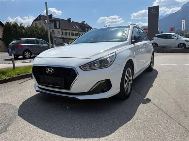 Hyundai i30 CW 1,0 T-GDI GO!  - � 13880